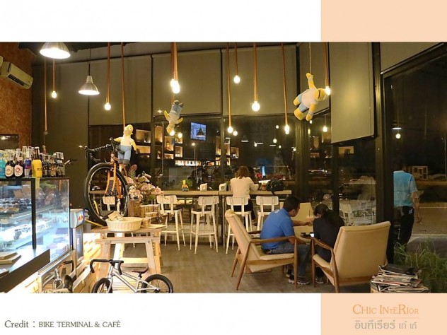 BIKE TERMINAL & CAFÉ 4